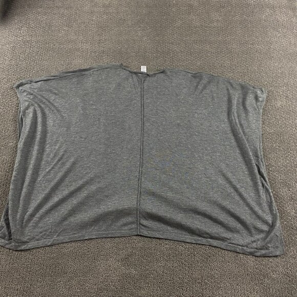 J. Jill Merino Wool Embroidered Floral Poncho Women's One Size Wrap Shawl Shrug - Picture 6 of 9